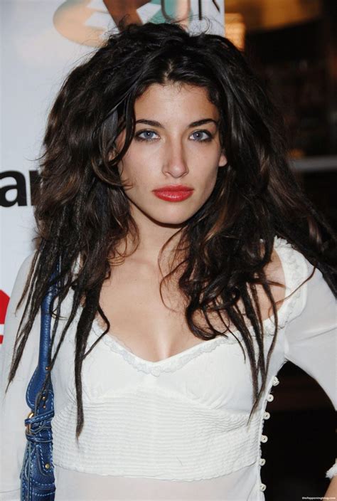 tania raymond nude|Tania Raymonde Nude – Pics and Videos